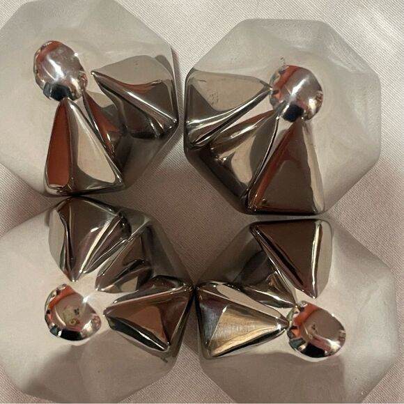 Whiskey chillers 🥃 stainless steel pyramid form ice cubes whiskey stones - Picture 5 of 11